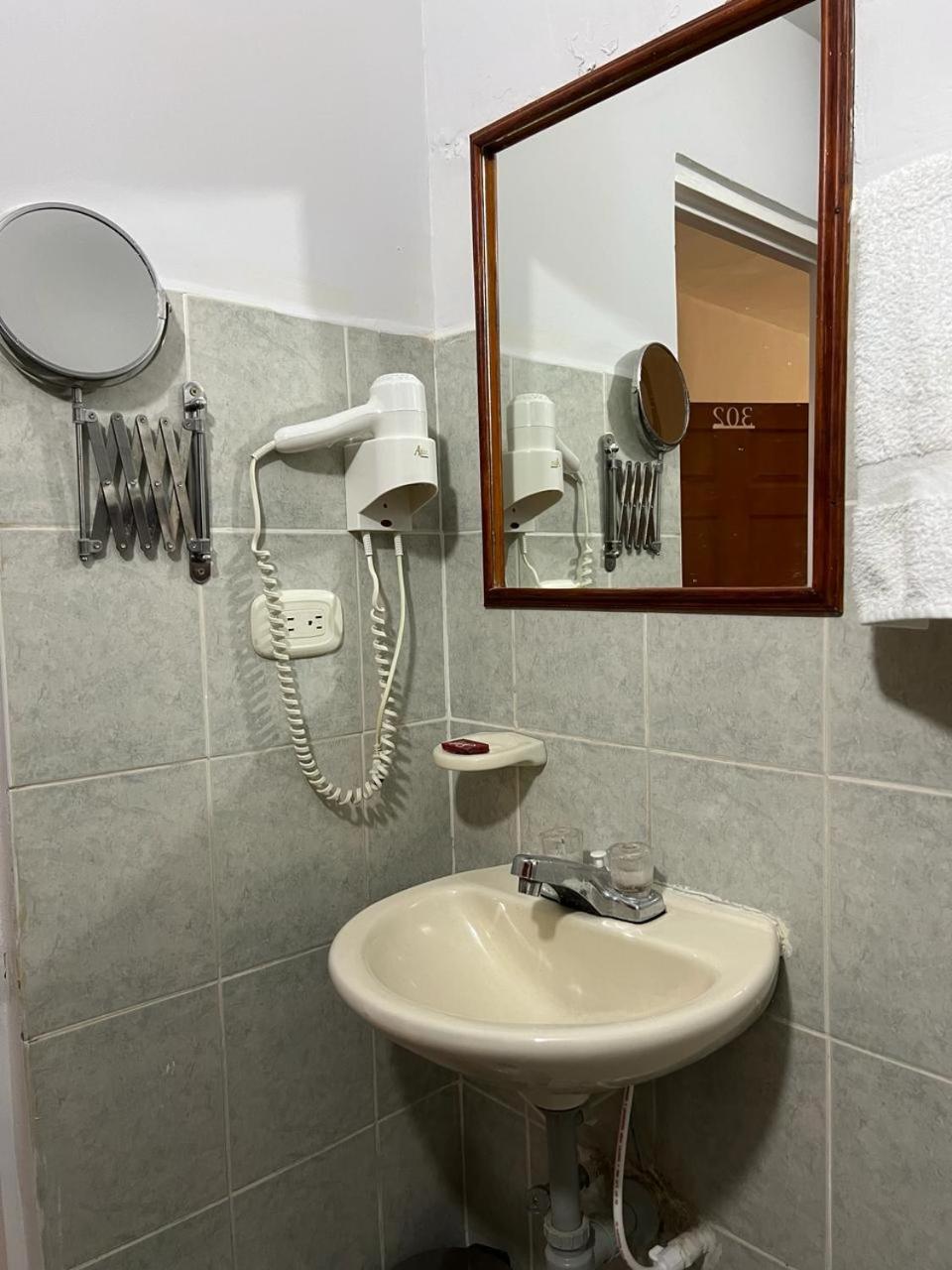 Hotel Armenia Centro 外观 照片